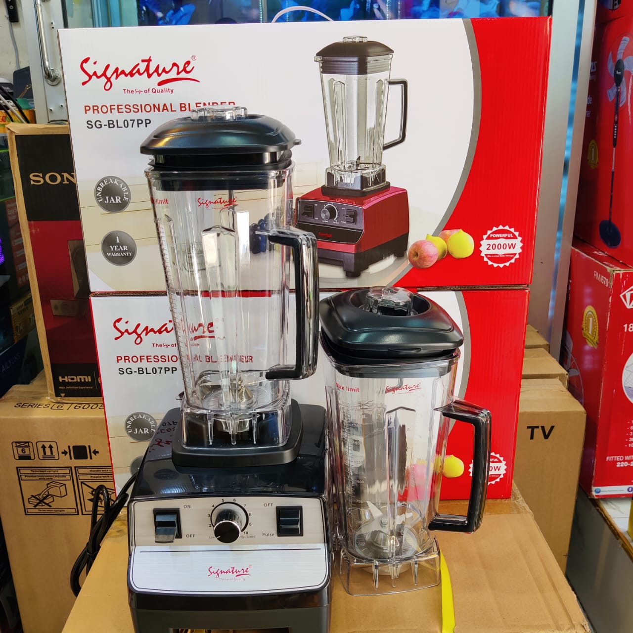 Signature Professional Blender/Grinder/Mixer