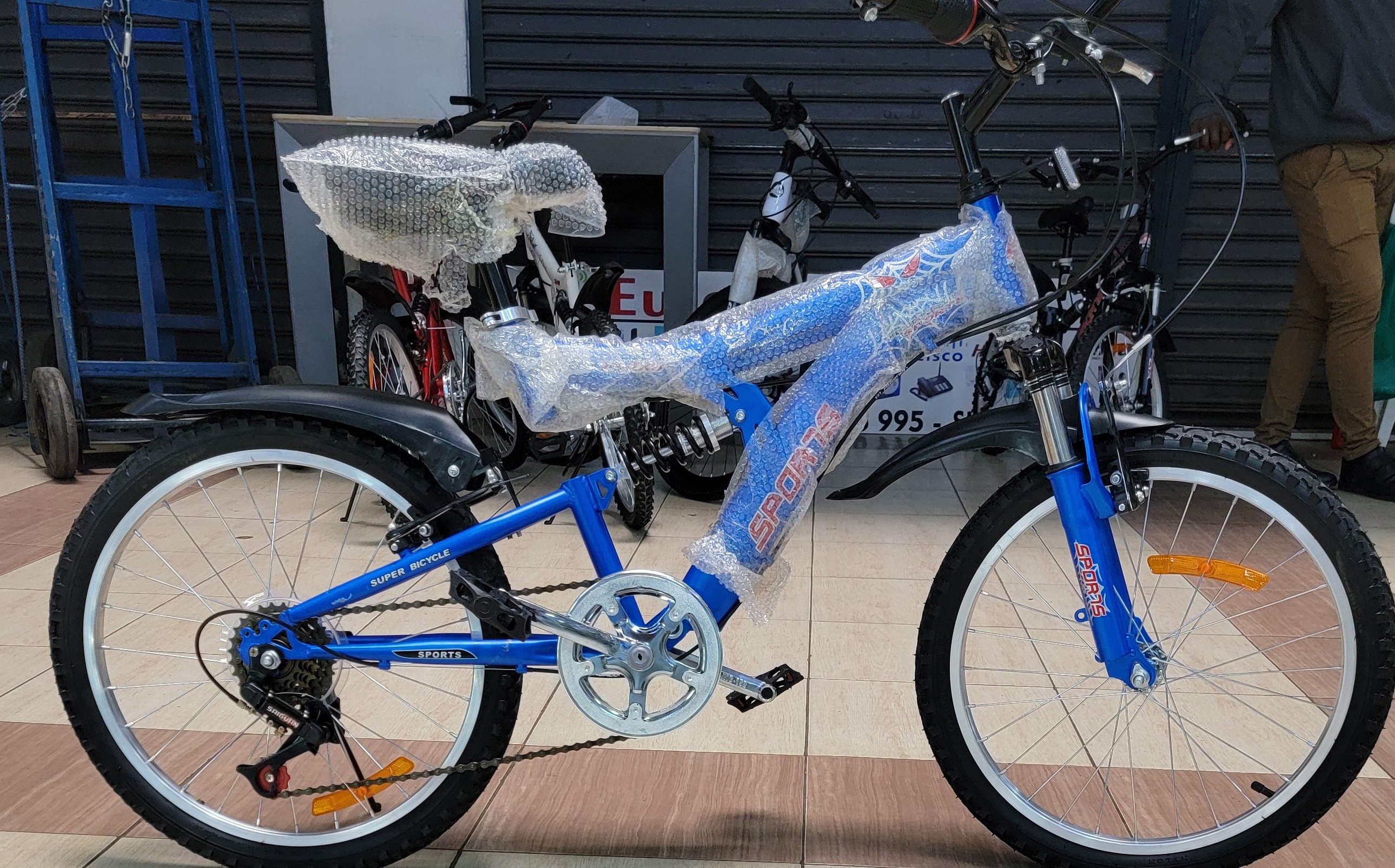 kids super sports bike size 20 mountain bike steel frame 18 speed blue (also available in red white black)